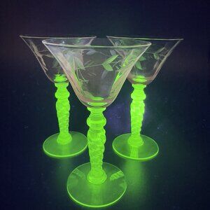 Vintage Uranium Stemware Glasses Cups Clear Etched UV Glowing Cups Barware Set 3